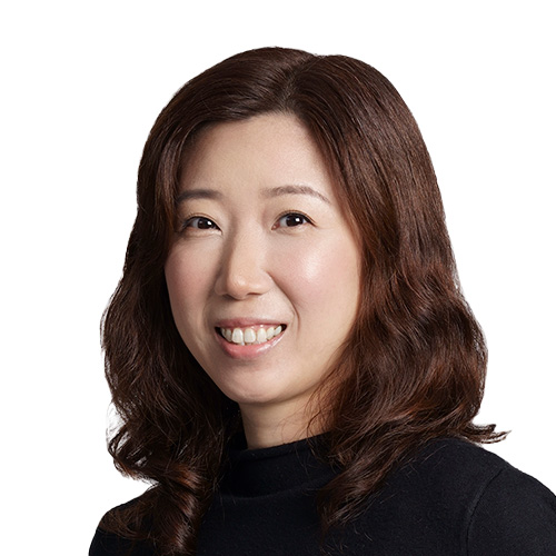 Photo of Ms. Maria Hui